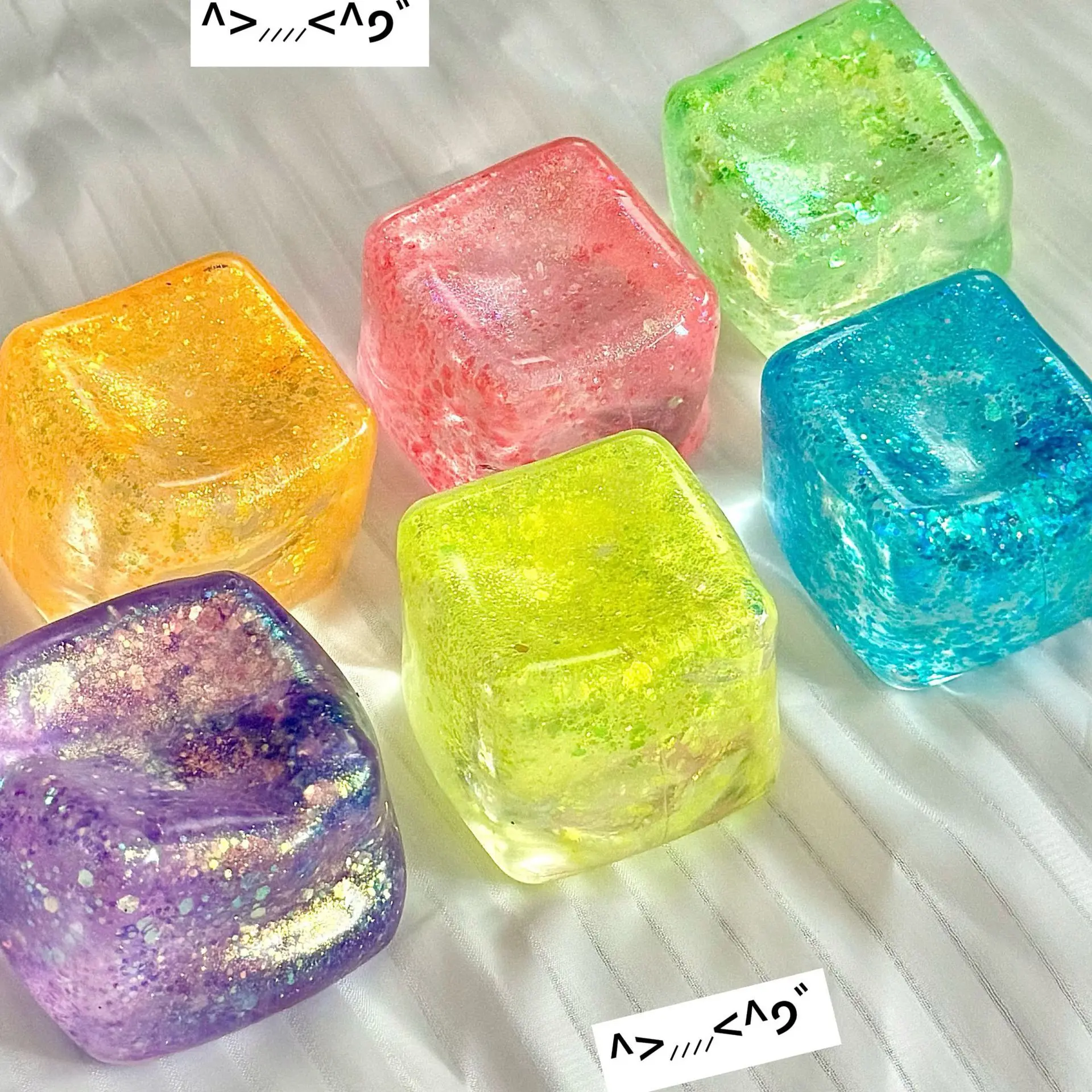 Schylling Needoh Nice Cube Sen - Fire Starter Cube のレビューと価格