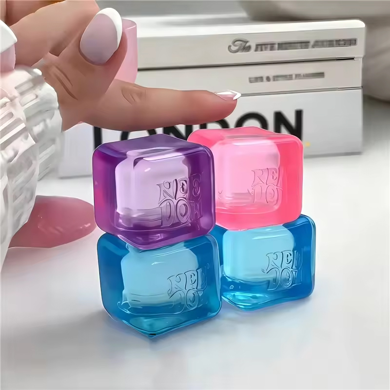 New Needoh Mini Nice Ice Cube  - Fire Starter Cube のレビューと価格
