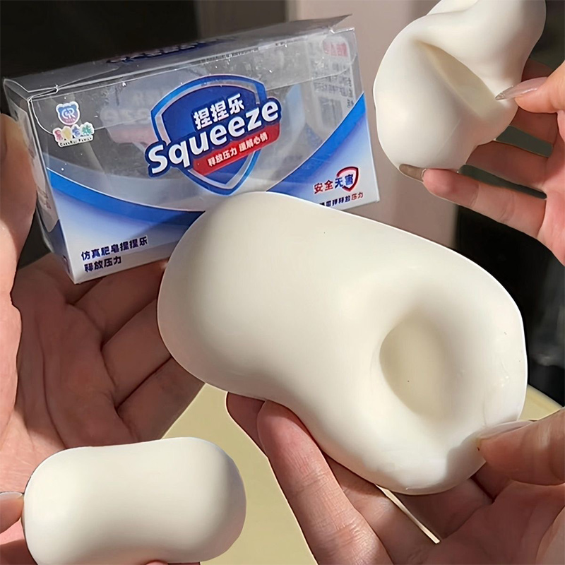 Soft Fake White Soap Squishy S - Fire Starter Cube のレビューと価格
