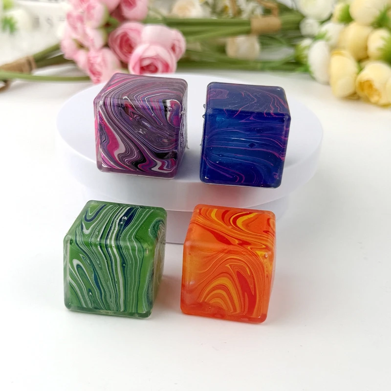 Nee Doh Ice Cube Maltose Decom - Fire Starter Cube のレビューと価格